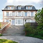 Castel De La Terrasse